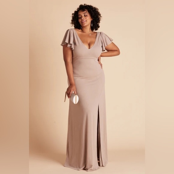 Birdy Grey Dresses & Skirts - NWT Birdy Grey Hannah Dress in Crepe Taupe